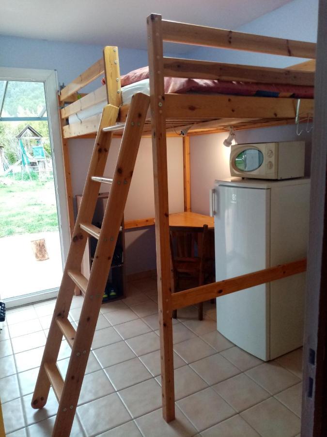 Maison D'Hotes Eco-Responsable Avec Piscine 6X12M Châteaudouble Esterno foto